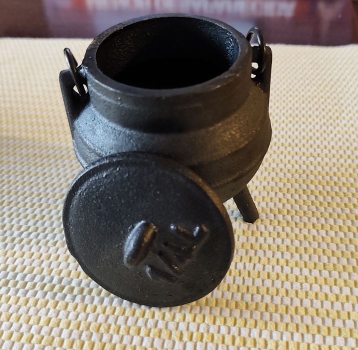 Panela em ferro 1/4lt decorativa