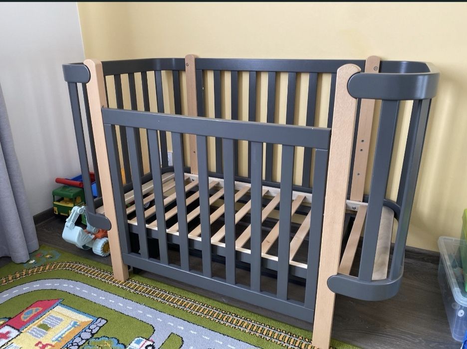 Продам дитяче ліжко Верес