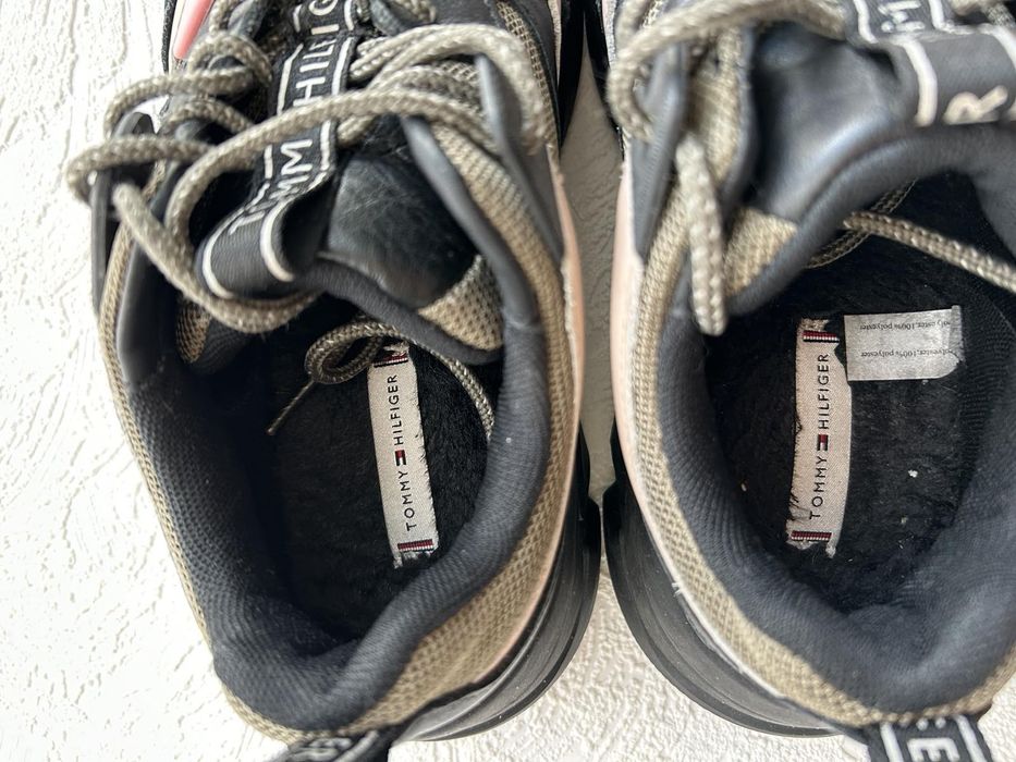 Кросівки Tommy Hilfiger р.37 (зимові)