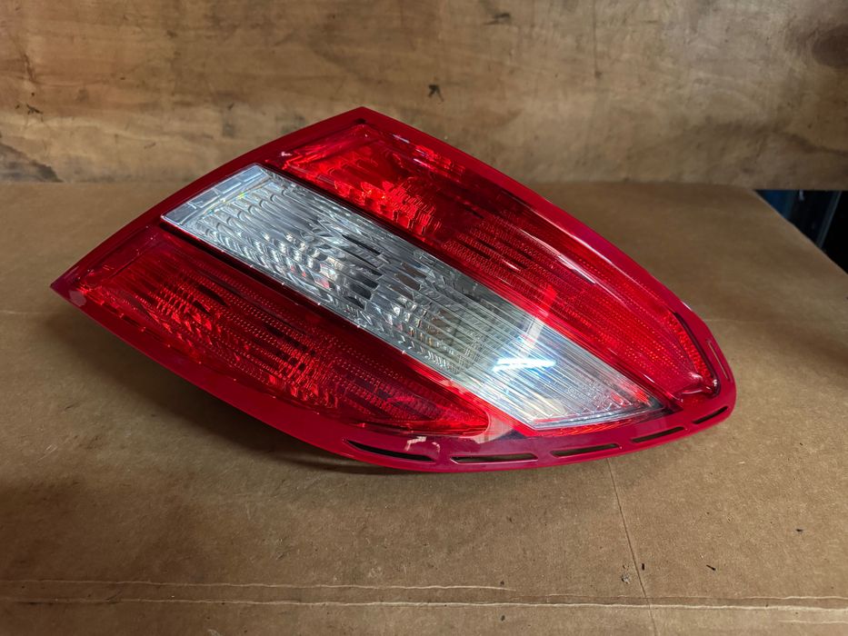 Farolim Trás Direito Mercedes W204 C200 C220 SEDAN PEÇA ORIGINAL