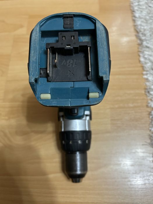 Wkrętarka udarowa Makita DHP 458