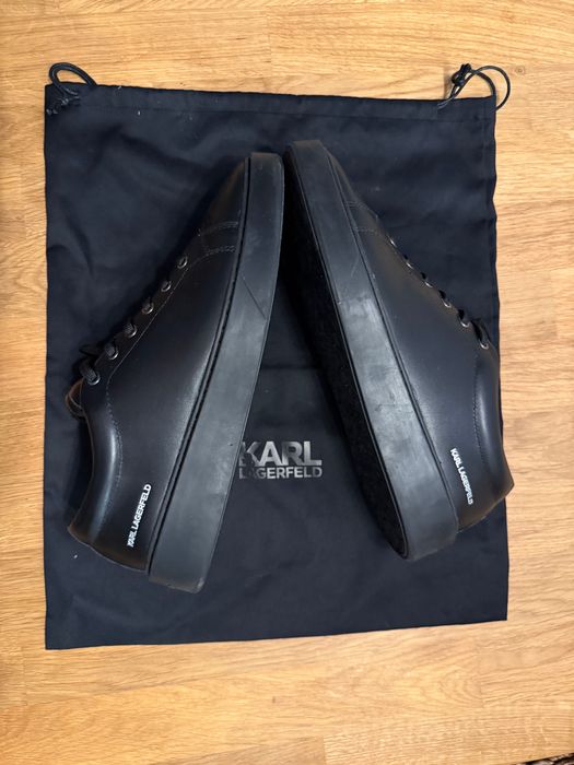 Karl Lagerfeld Sneakersy KL53320A Czarny FLINT Lace Lo Lthr roz.45