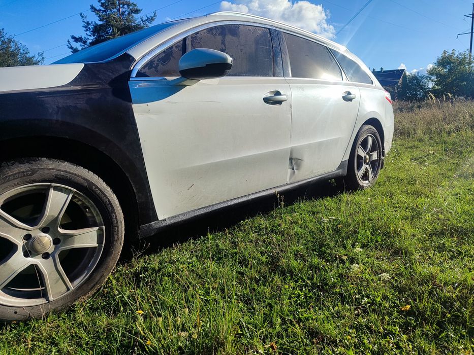 Peugeot 508 sw 2011