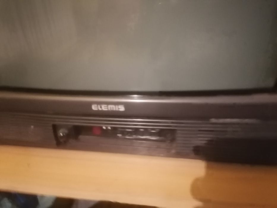 Elemis telewizor