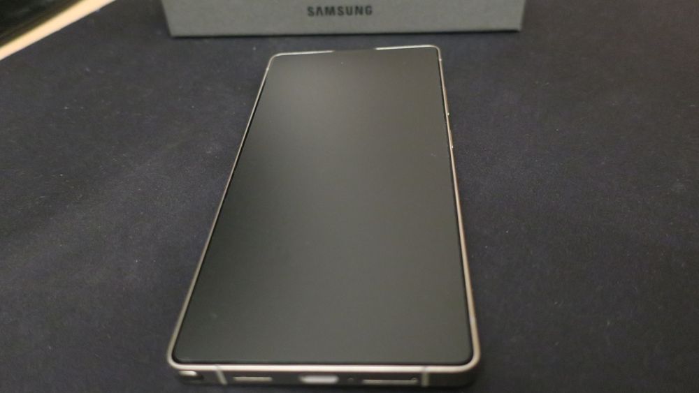 Samsung Galaxy S25 Ultra 256GB – Preto Titanium