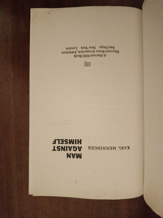 Man Against Himself - Karl Menninger (Edição Harvest/HBJ)