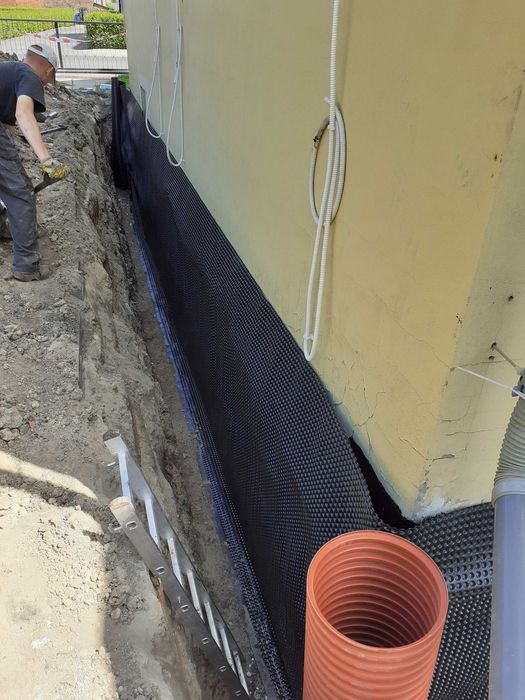 Izolacje ocieplenie drenaż fundamentów