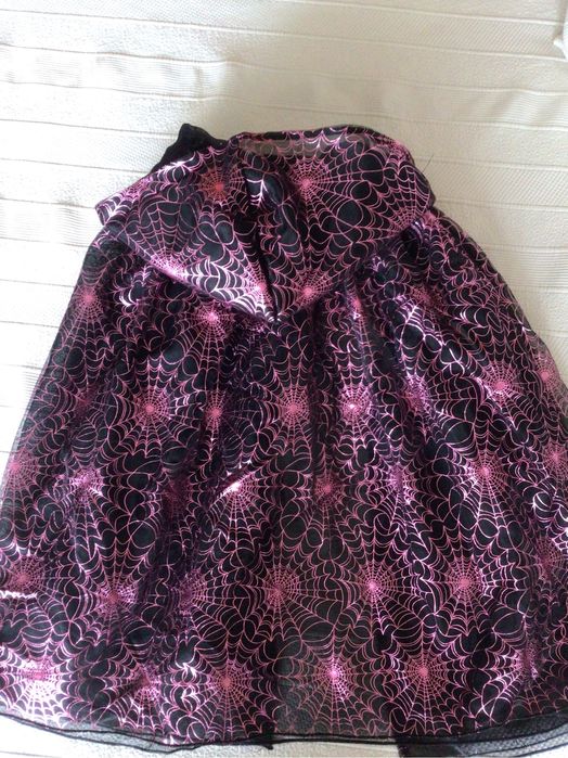 Fatos Halloween H&M e Carnaval Rei de Copas