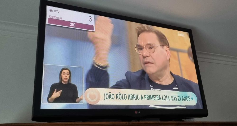 LG 42-Inch Plasma TV64550572971394122