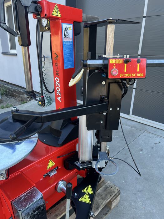 Montażownica do opon Corghi A 2020 RC-TI 2 Speed + ramię pomocnicze SP 2000