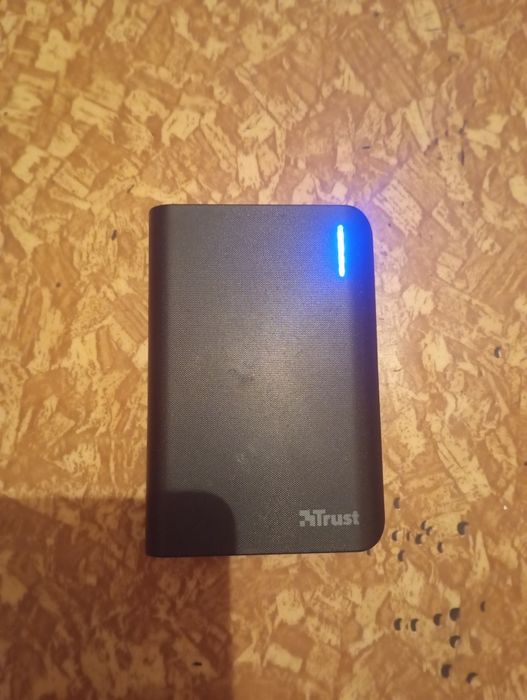 Power bank Повербанк Trust 8800 mah