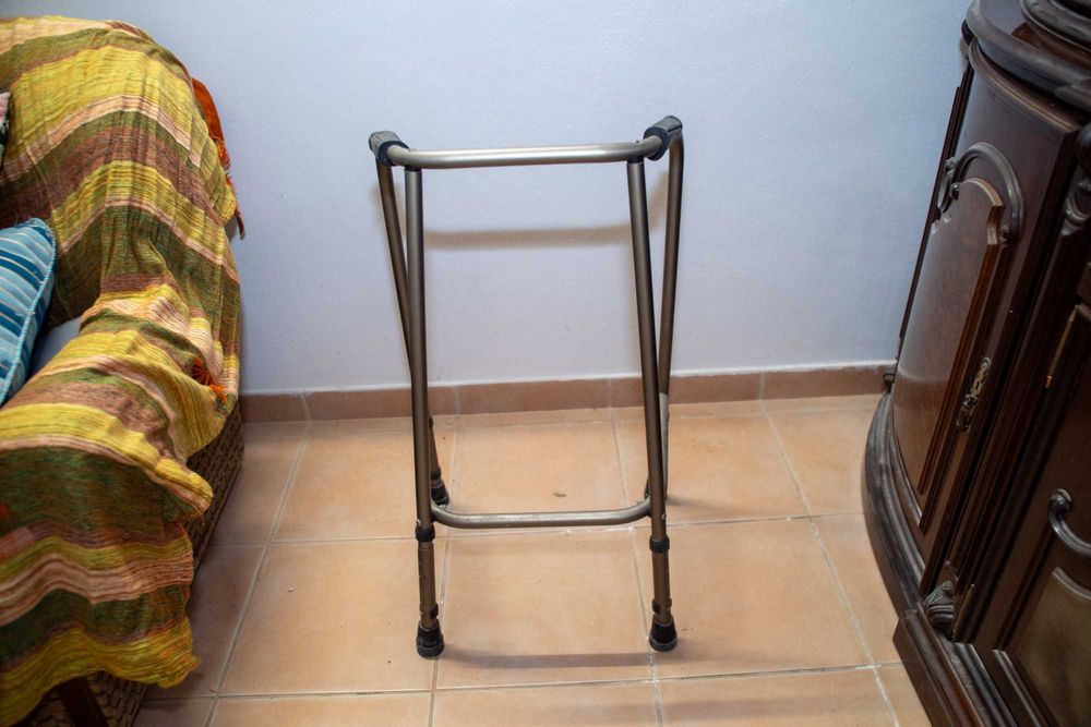 Andarilho articulado – Leve, dobrável