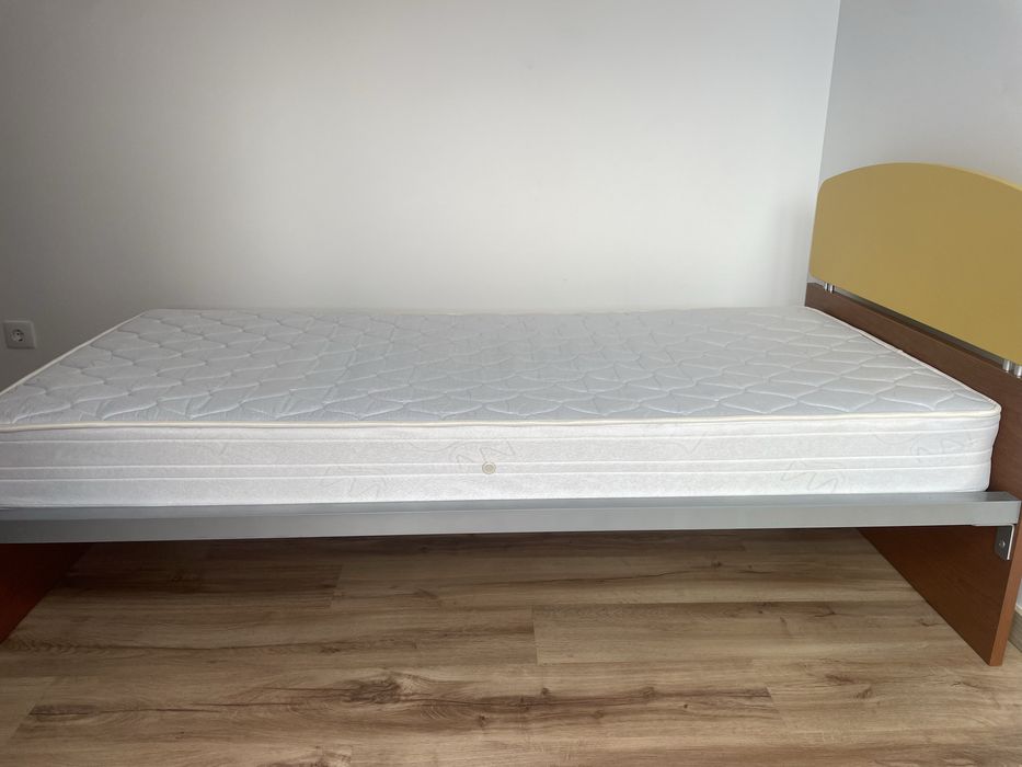 Cama de Solteiro 2mx1m