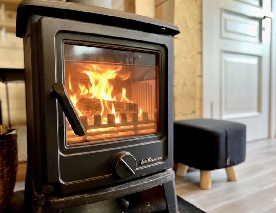 Оренда будинку. Камін, генератор, інтернет, охорона.