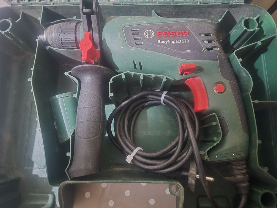 Berbequim marca Bosch