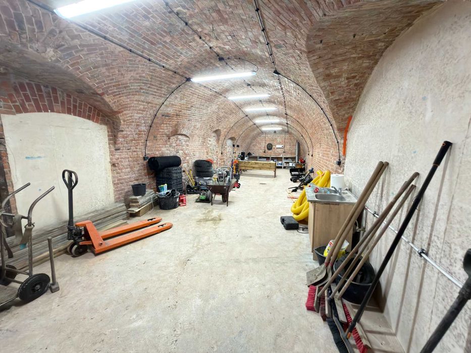 FORT XV - Rudak - powierzchnia magazyn / warsztat / biuro - 64,5m2