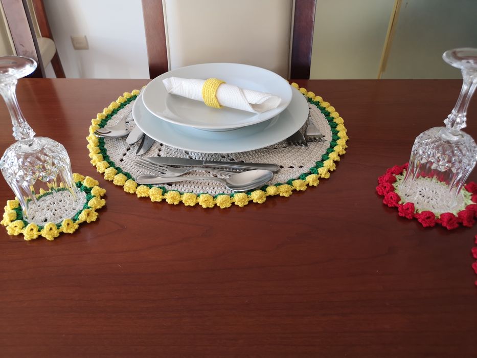 Marcadores de mesa em crochet