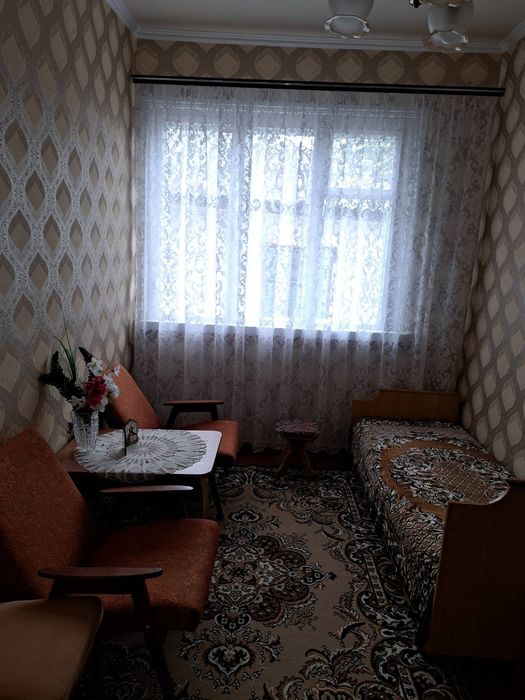 Продаж будинку м Радомишль