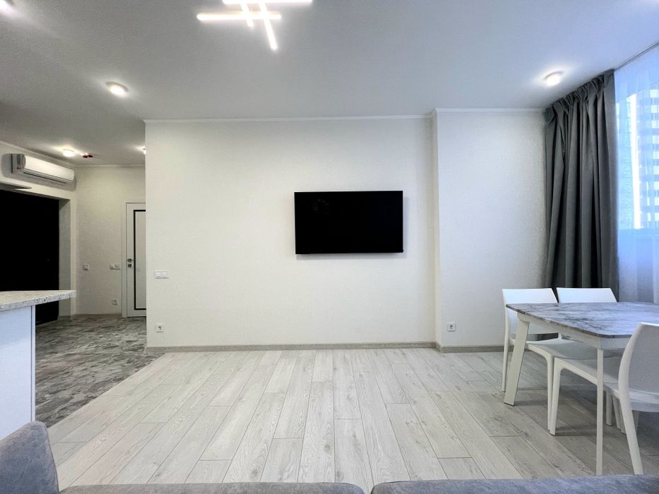 Повітряних сил, 56, ЖК OkLand, 7 пов, кухня-вітальня + спальня