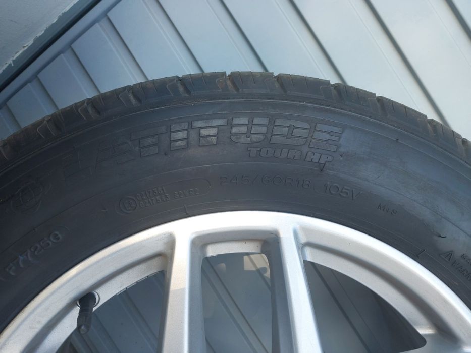 Felgi z oponami ford 18" 5x108 , 245/60 R18