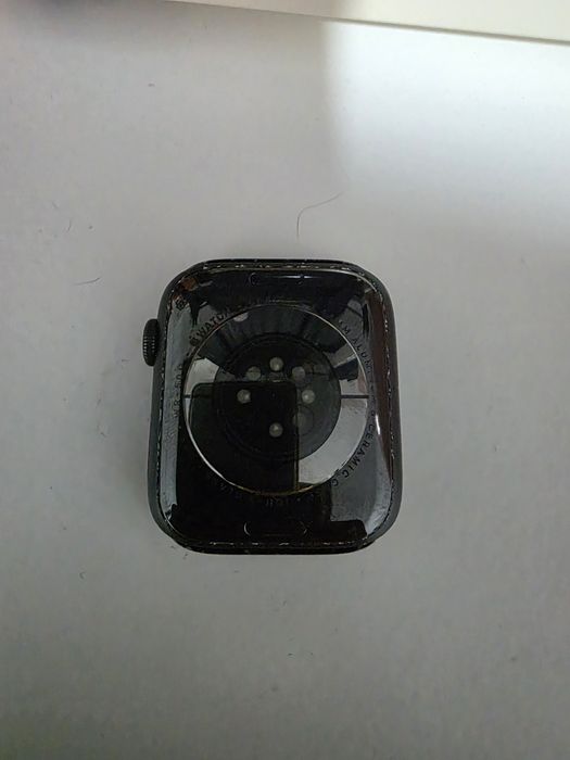 Apple Watch Series 6 (GPS) 44mm – Cinzento Sideral