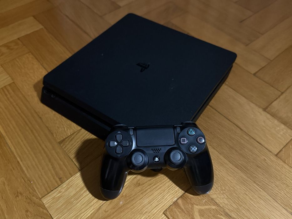 Konsola PS4 Slim PlayStation 4 1TB