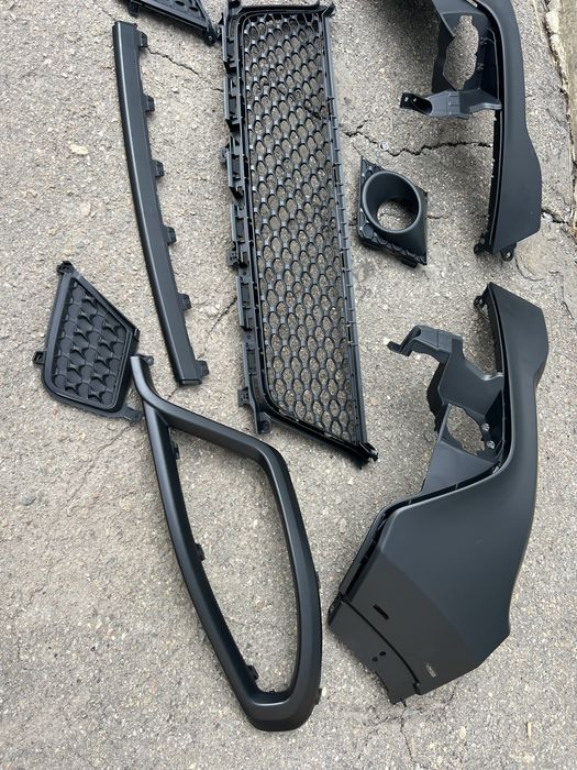 Бампер Jeep Cherokee 2018 trailhawk бампер чероки траилхавк