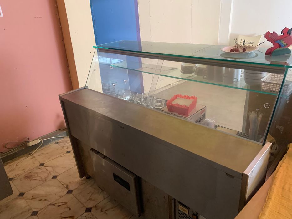 Frigorífico para bares, restaurantes, Igrejas etc