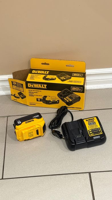 Dewalt Bateria  Carregador