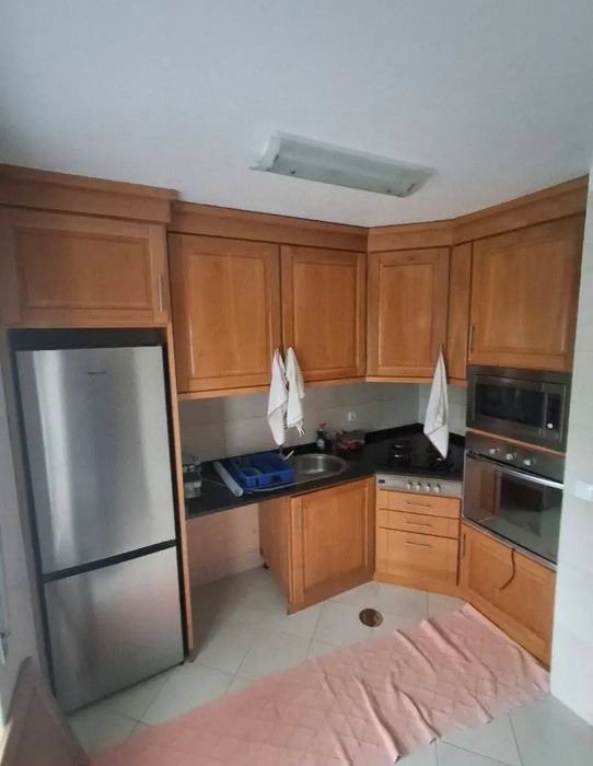 Quarto para arrendar T3 duplex