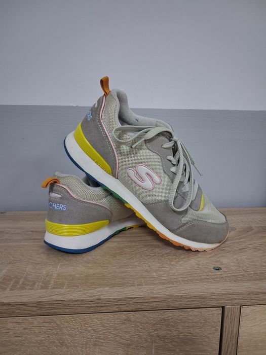 Жіночі кросівки Skechers
