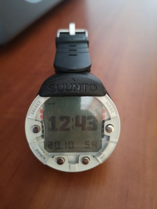 Komputer nurkowy Suunto
