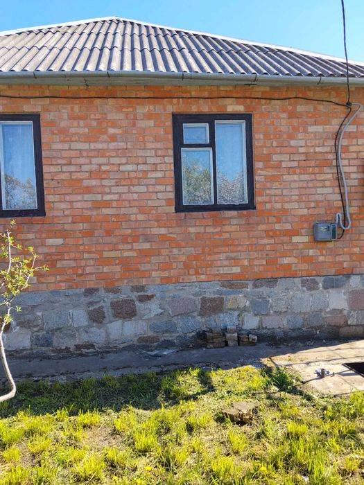 Продам дом добротный дом.Село Лежино