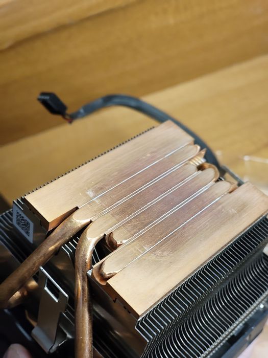 Куллер AMD Wraith Prism