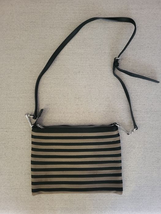 Bolsa Bimba y Lola - Modelo tiracolo em bom