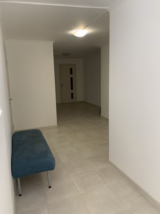 Кабінет з панорамним вікном 30м2