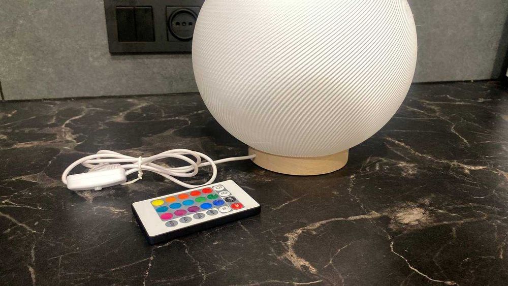 Дизайнерська настільна лампа USB, RGB (різні кольори), пульт, від павербанка, 3D-друк, Дерево (БЕЗКОШТОВНА ДОСТАВКА)