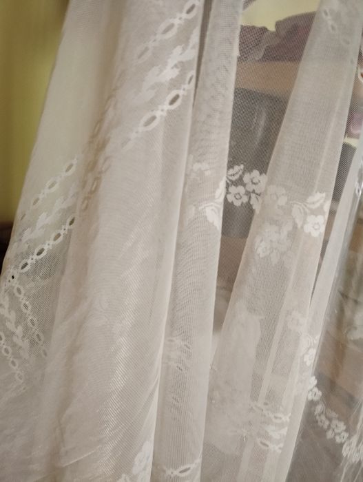 Продаються тюлі бу