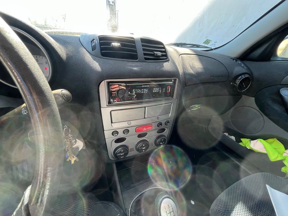 Alfa Romeo 147 1.6 Twin Spark GPL COM AVARIA