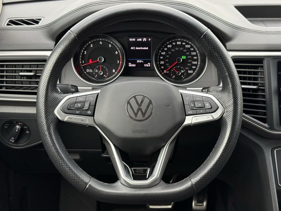 Volkswagen Atlas  2020 року 3.6 бензин автомат, повний привід, 68т. км.