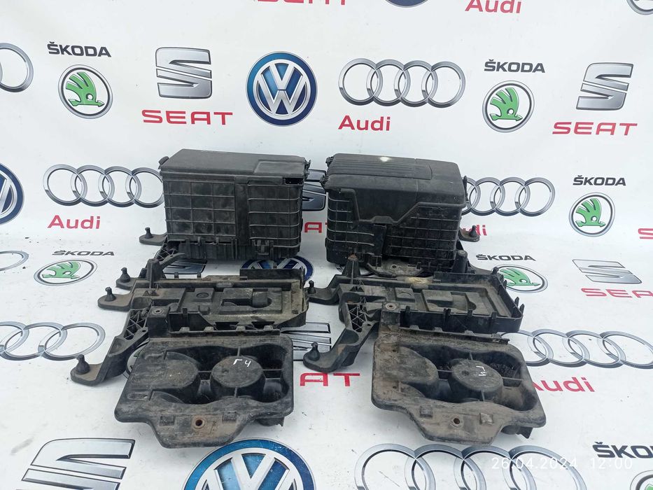 Корпус АКБ площадка акумулятора Caddy Touran Passat B6 Skoda Fabia Octavia A5 Bora Golf 4 5 6 Бора Каді Туран Пасат Б6 Шкода Фабія Октавія Гольф 4 5 6