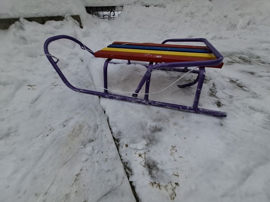 Продам санчата дидячі