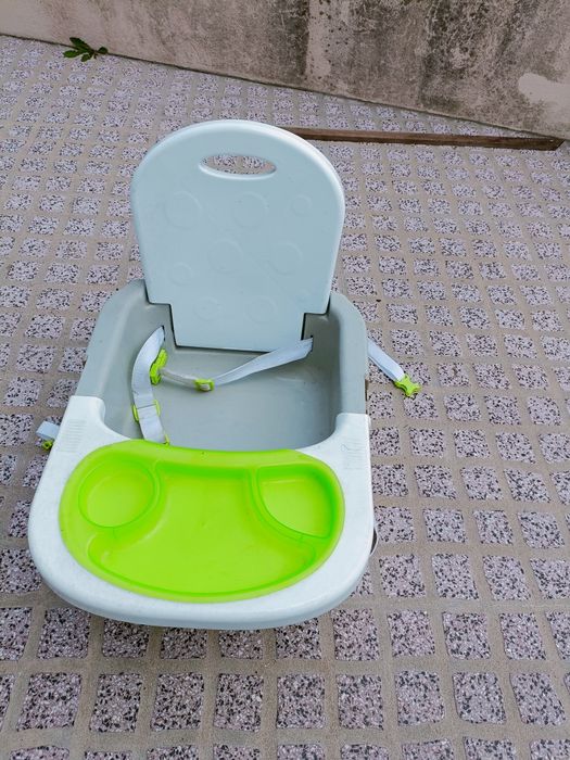 Cadeira de bebe para refeição