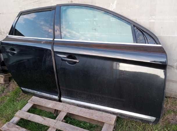 Двері передні/задні Volvo XC60 2015-2017, Дверь передняя/задняя Вольво