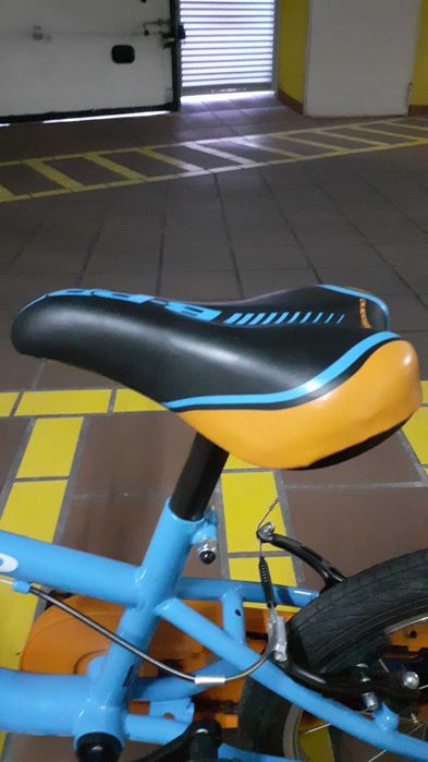 Bicicleta de criança, como NOVA (tal como nas fotos)