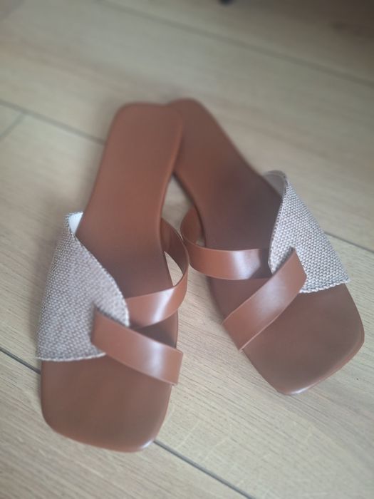 Klapki damskie 42