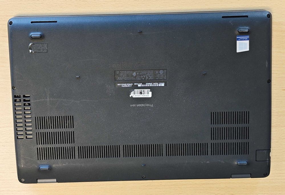 Dell Precision 3541 | i7-9850H | 32GB RAM | Quadro P620 | SSD|WIN 11