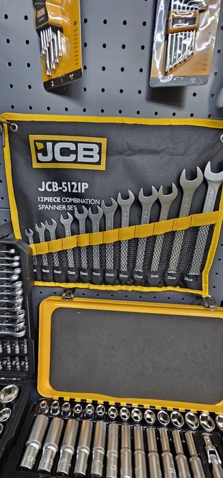 Продам ключi,  інструмент JCB