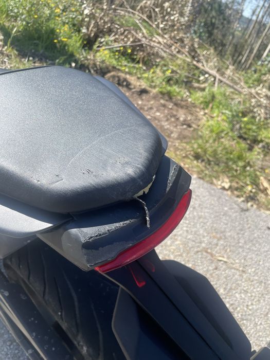 Honda cb125r 2019