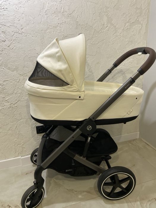 Коляска Cybex Balios S Lux 2025